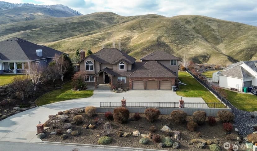 Property photo for 1918 Broadview, Wenatchee