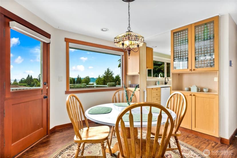 Property photo for 10320 Kay Way, Mukilteo photo 8