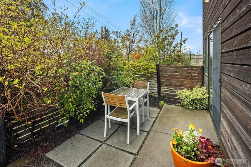 Property photo for 3010 Ne 55th Street, Seattle photo 22