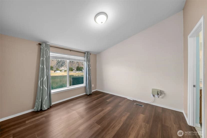 Property photo for 14611 Diamond Avenue, Entiat photo 6