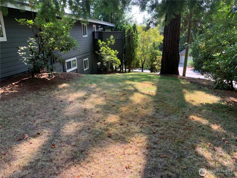 Property photo for 8210 171st Avenue Ne, Redmond photo 31