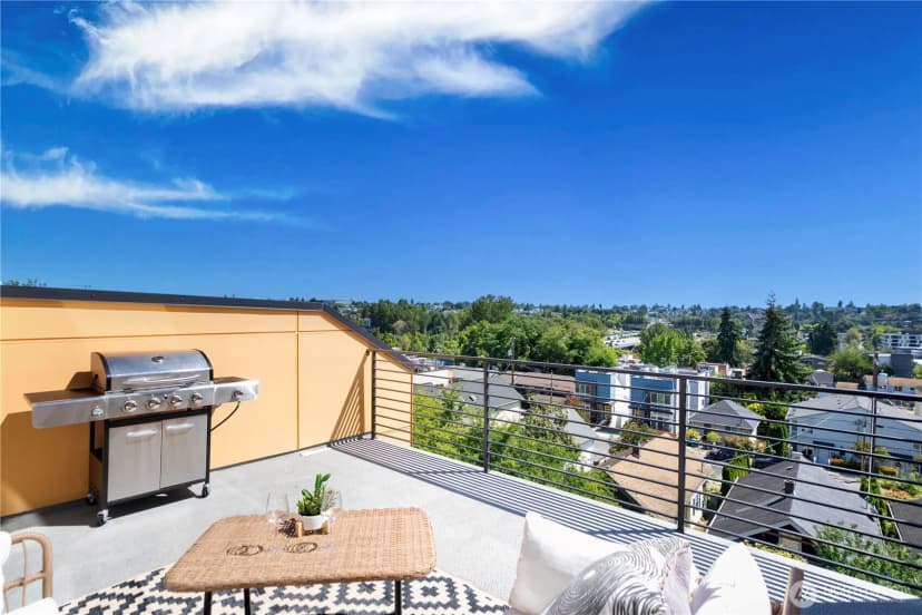Property photo for 1546 Sturgus Avenue S, Seattle