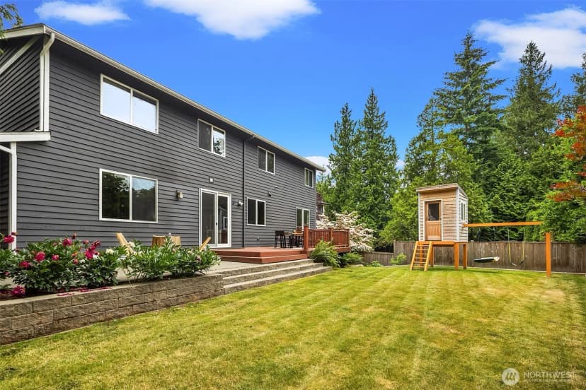Property photo for 8703 191st Place Sw, Edmonds photo 32
