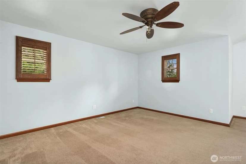 Property photo for 8703 191st Place Sw, Edmonds photo 28