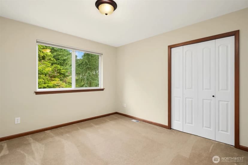 Property photo for 8703 191st Place Sw, Edmonds photo 27