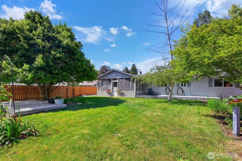 Property photo for 5743 39th Avenue Se, Lacey photo 32