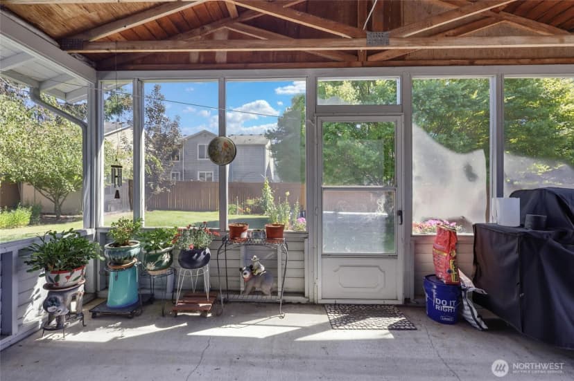 Property photo for 5743 39th Avenue Se, Lacey photo 11