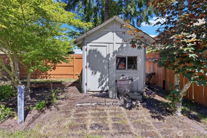 Property photo for 5743 39th Avenue Se, Lacey photo 19