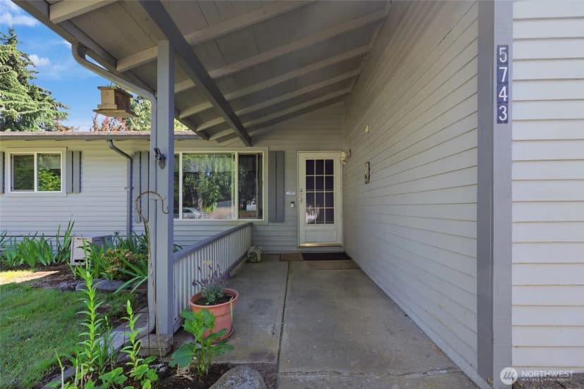Property photo for 5743 39th Avenue Se, Lacey photo 3