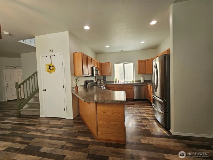Property photo for 8712 Oslo Lane Ne, Lacey photo 7