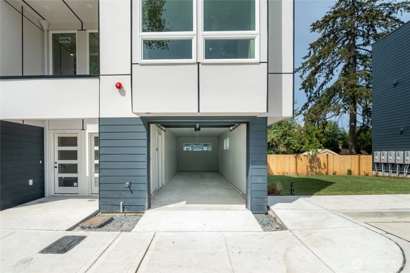 Property photo for 12225 Roseberg Avenue S #1, Seattle photo 24