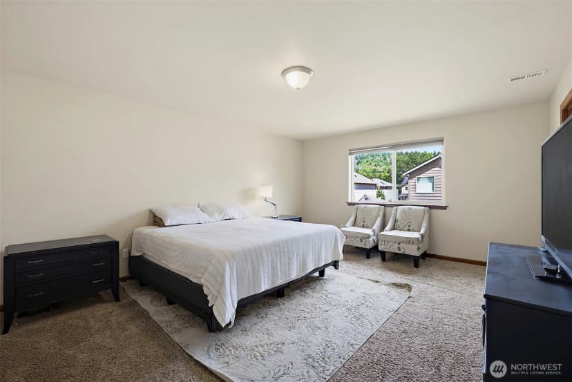 Property photo for 916 Boatman Avenue Nw, Orting photo 20