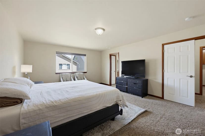 Property photo for 916 Boatman Avenue Nw, Orting photo 21
