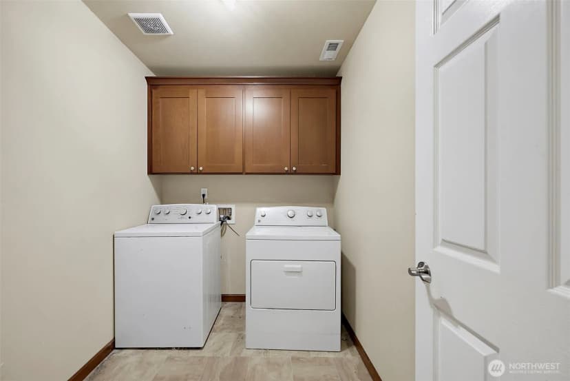 Property photo for 916 Boatman Avenue Nw, Orting photo 19