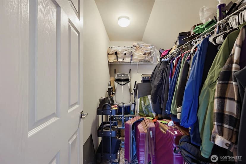 Property photo for 916 Boatman Avenue Nw, Orting photo 30