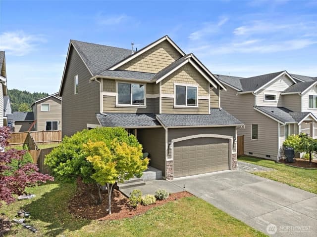 Property photo for 916 Boatman Avenue Nw, Orting photo 2