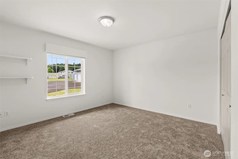 Property photo for 5 Martin Lane, Raymond photo 23