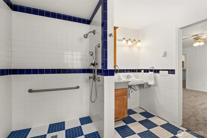 Property photo for 5 Martin Lane, Raymond photo 16