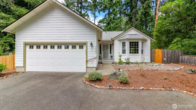 Property photo for 7507 27th Street Ct Nw, Gig Harbor photo 2