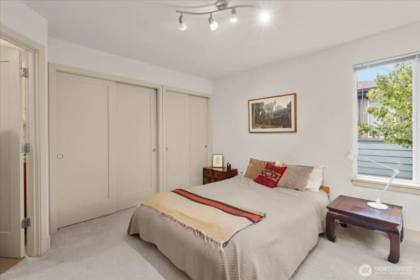 Property photo for 470 N 130th Street, Seattle photo 13