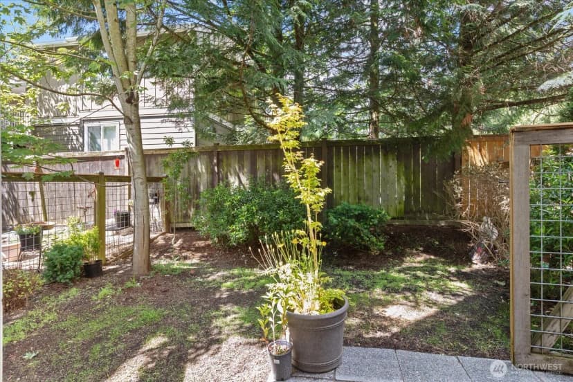 Property photo for 470 N 130th Street, Seattle photo 21