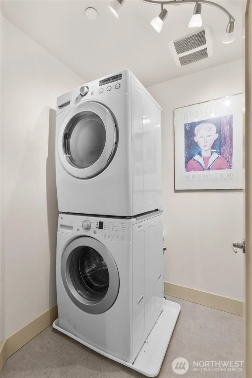 Property photo for 470 N 130th Street, Seattle photo 18