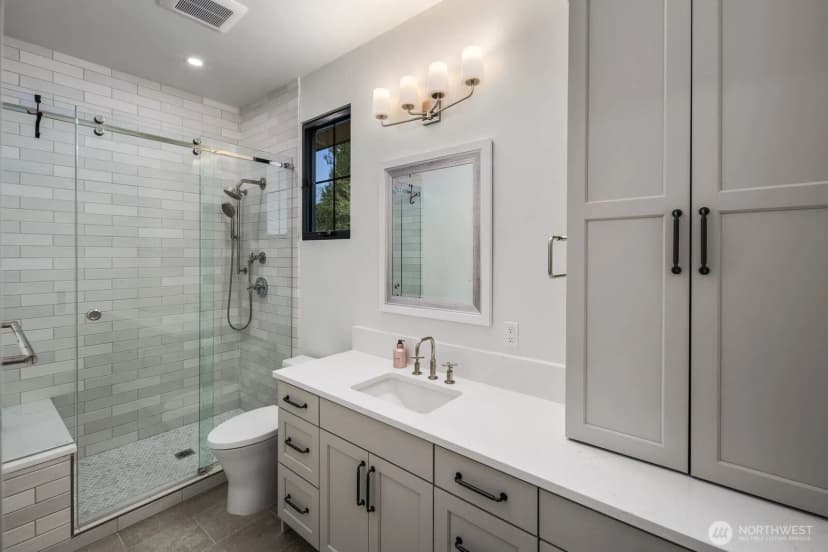 Property photo for 5419 247th Place Se, Issaquah photo 18