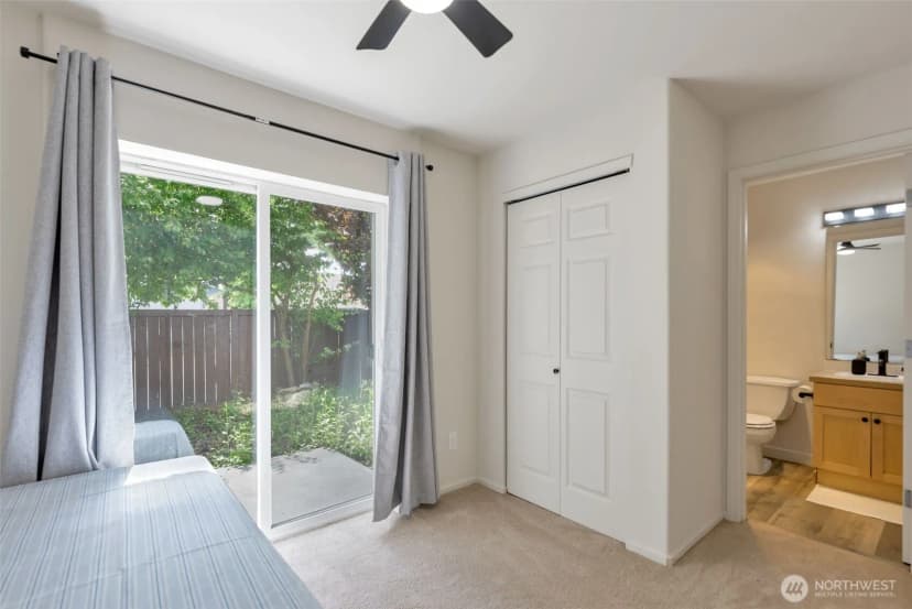 Property photo for 536 N 103rd #a, Seattle photo 13