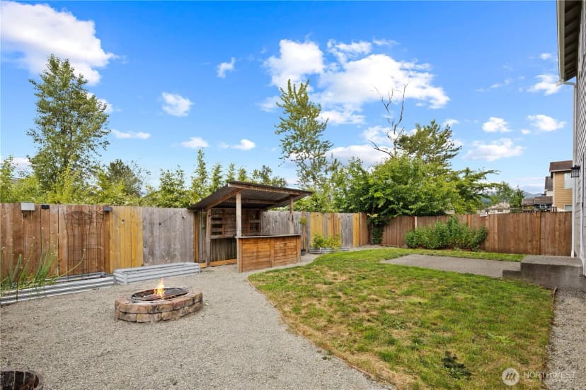Property photo for 213 Bondgard Avenue E, Enumclaw photo 38