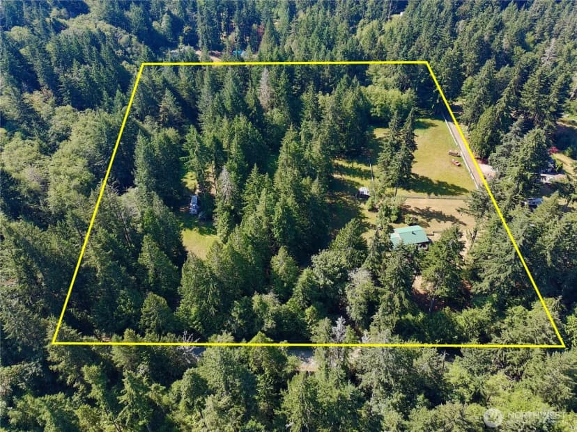 Property photo for 2606 128 Street Nw, Gig Harbor photo 3