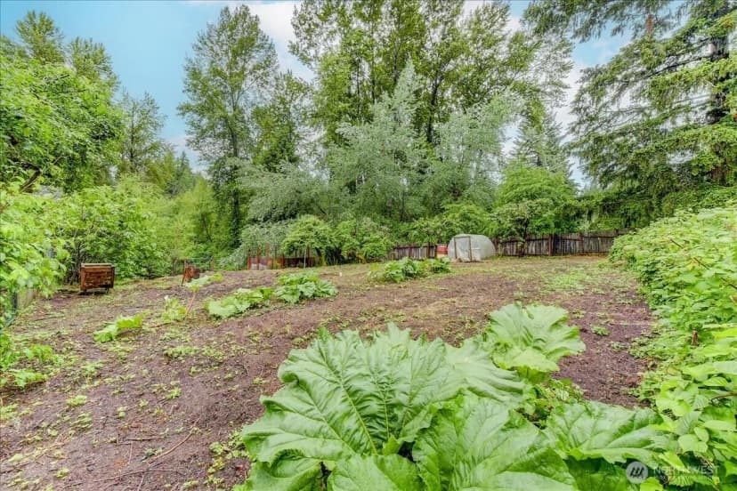 Property photo for 18115 185th Avenue Ne, Woodinville photo 31