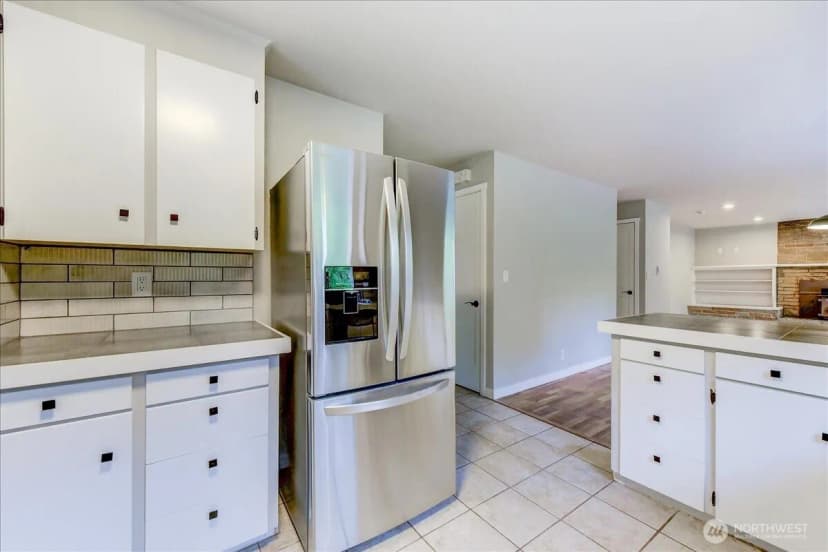 Property photo for 18115 185th Avenue Ne, Woodinville photo 11