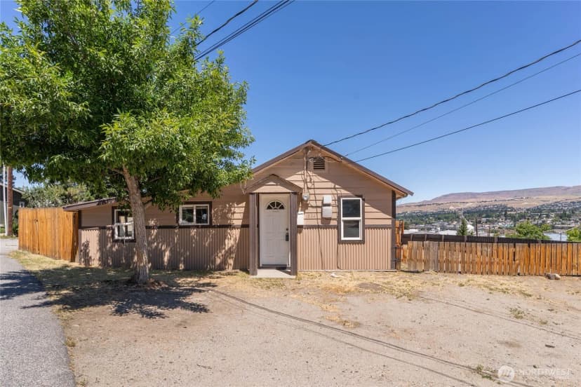 Property photo for 1522 Crescent St, Wenatchee photo 26