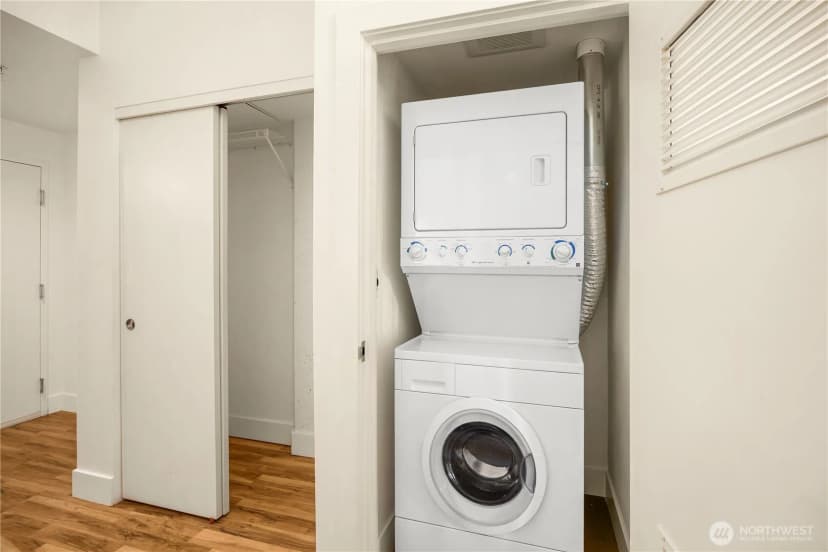 Property photo for 2911 2nd Ave #616, Seattle photo 8