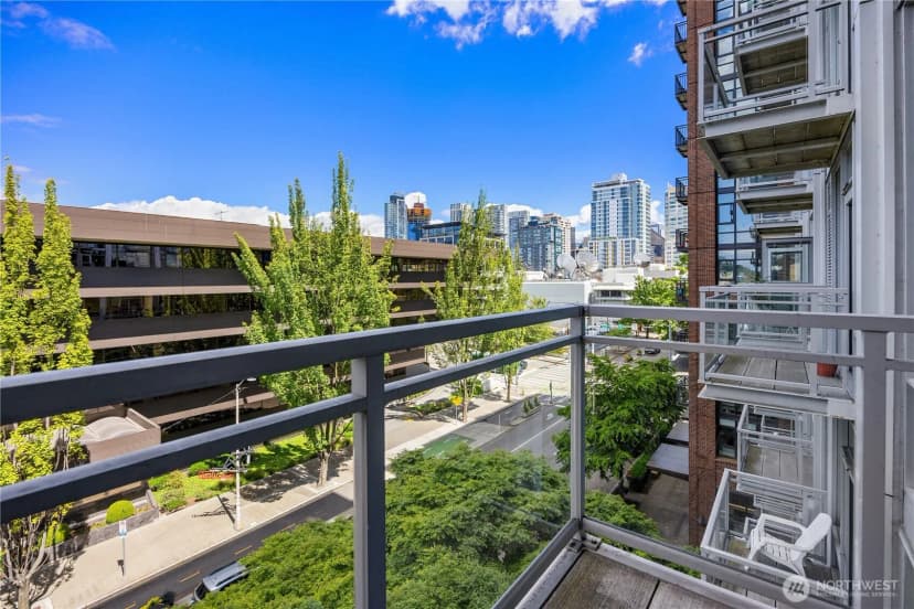 Property photo for 2911 2nd Ave #616, Seattle photo 13