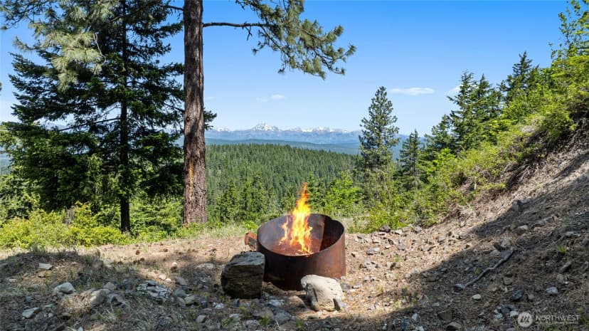 Property photo for 1208 Rodeo Road, Cle Elum