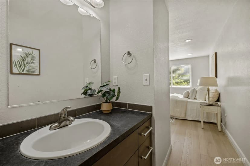 Property photo for 738 Kirkland Circle #e104, Kirkland photo 13