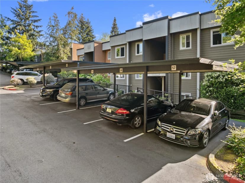 Property photo for 738 Kirkland Circle #e104, Kirkland photo 4