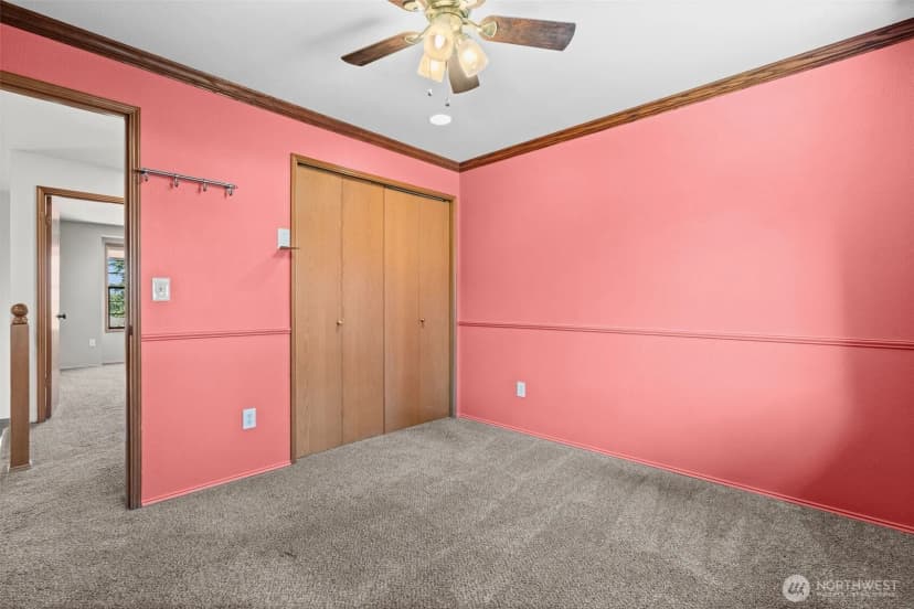 Property photo for 702 50th Street Se, Auburn photo 25