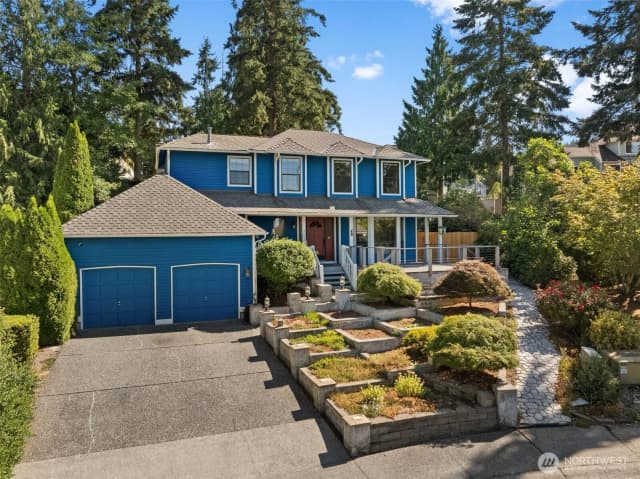 Property photo for 702 50th Street Se, Auburn
