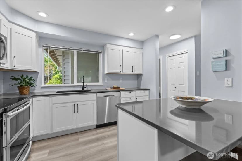 Property photo for 5730 14th Drive W #b, Everett photo 6