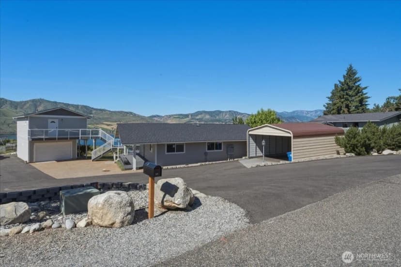 Property photo for 104 Orchard View Drive, Chelan photo 8
