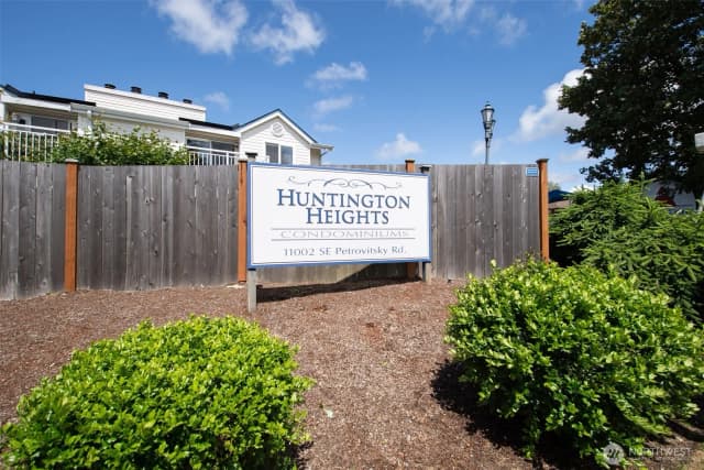 Property photo for 11002 Se Petrovitsky Road #g304, Renton photo 5
