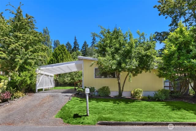 Property photo for 1570 Fort Ward Hill Road Ne, Bainbridge Island photo 2