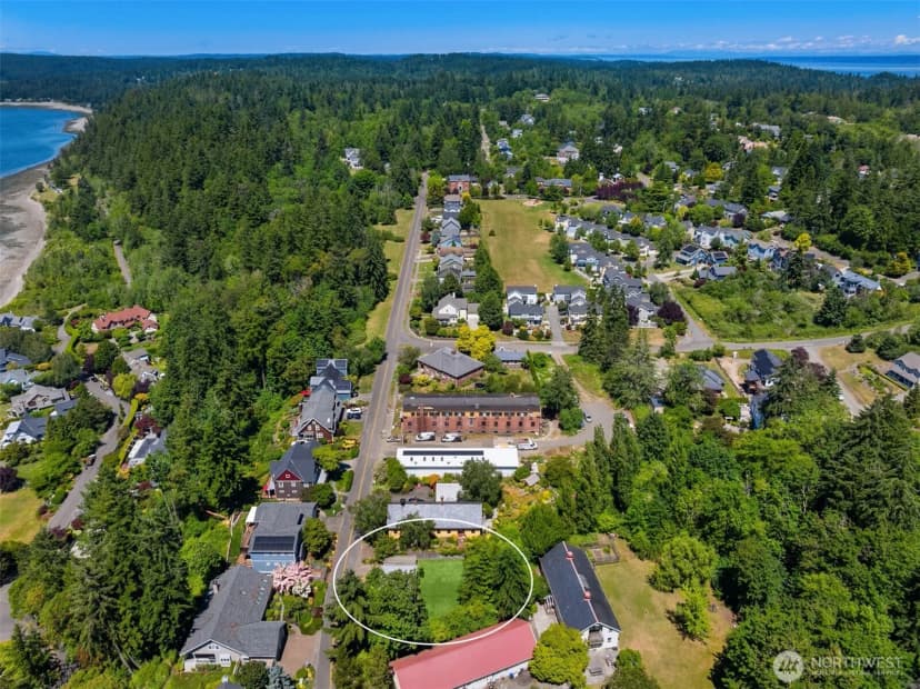 Property photo for 1570 Fort Ward Hill Road Ne, Bainbridge Island photo 12