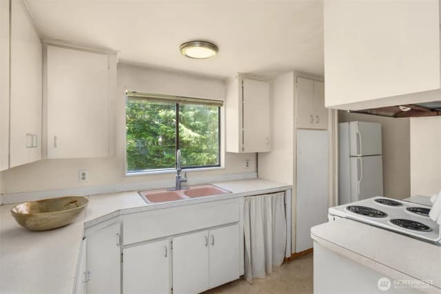 Property photo for 1570 Fort Ward Hill Road Ne, Bainbridge Island photo 5