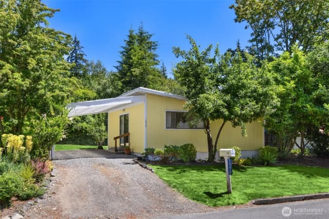 Property photo for 1570 Fort Ward Hill Road Ne, Bainbridge Island