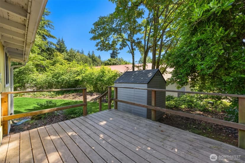 Property photo for 1570 Fort Ward Hill Road Ne, Bainbridge Island photo 8