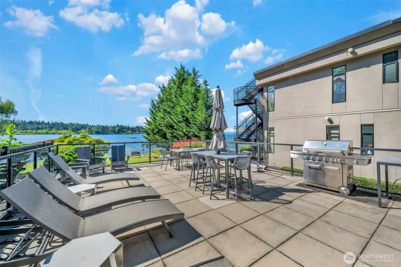 Property photo for 9201 Ne Juanita Drive #101, Kirkland photo 31
