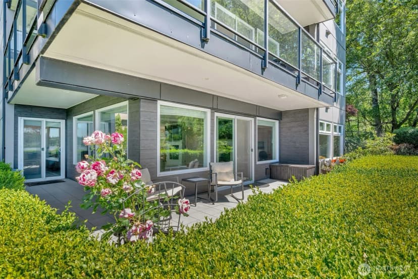 Property photo for 9201 Ne Juanita Drive #101, Kirkland photo 24